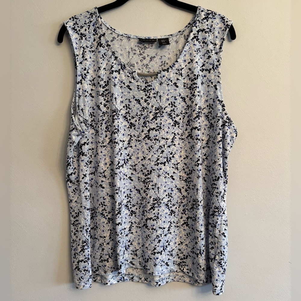 TAHARI Sleeveless Top - size XL
